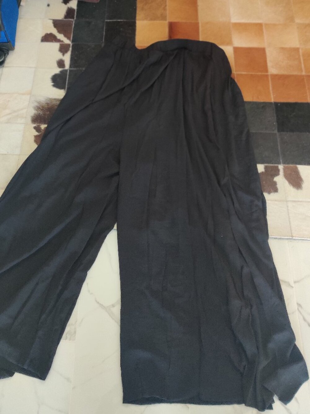 Foxblood pants size 3xl New